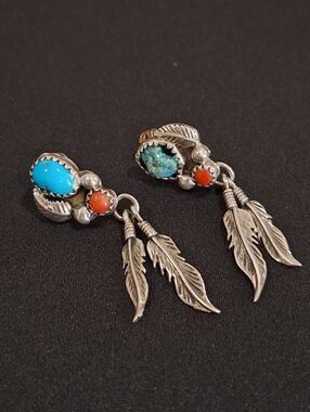Running Bear RB Sterling Turquoise Feather Drop Earrings – Repair/Project